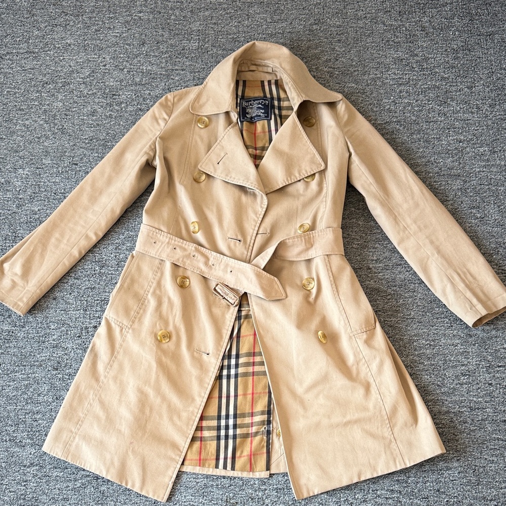 Classic Burberry’s Trench Coat